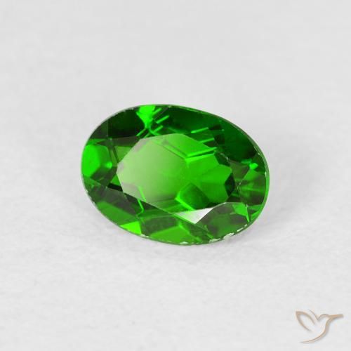 diopsídio de cromo Floresta Verde Brilhante Natural 0.82ct, oval, VS-SI