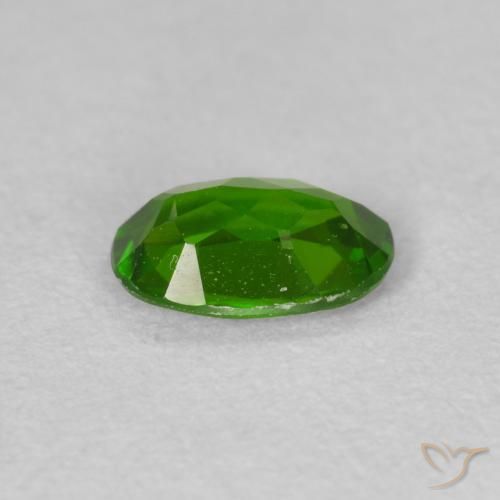 diopsídio de cromo Medium Dark-Green Natural 0.63ct, oval, VS