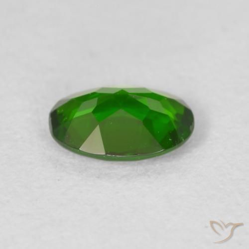 diopsídio de cromo Medium Dark-Green Natural 0.63ct, oval, VVS-VS