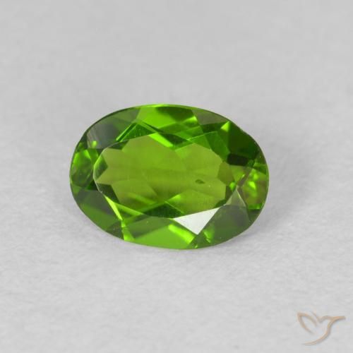 diopsídio de cromo Medium Dark-Green Natural 0.73ct, oval, VS