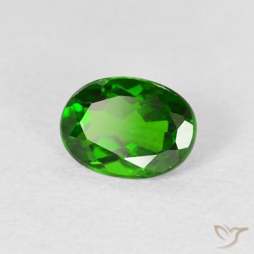 diopsídio de cromo Floresta Verde Brilhante Natural 0.86ct, oval, VS