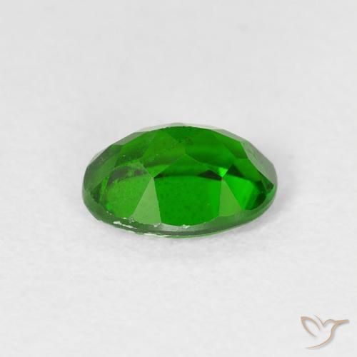 diopsídio de cromo Floresta Verde Brilhante Natural 0.90ct, oval, VS