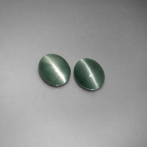 Pedras preciosas de chrysoberyl cat's eye verde natural de  ct, corte oval, translúcido