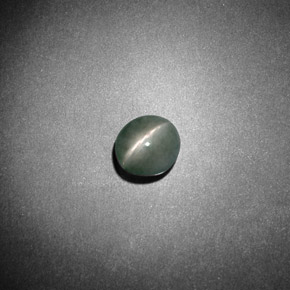 Chrysoberyl cat's eye verde natural 0,79ct, corte oval, opaco