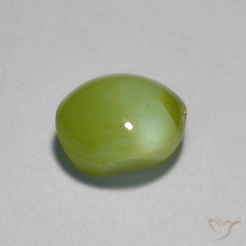 Chrysoberyl cat's eye verde natural 0,89ct, corte oval, translúcido