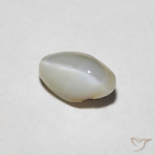Crisoberilo Olho de Gato Cinza muito claro Natural 0.62ct, oval, Opaco