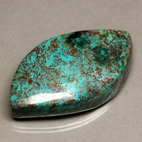 Crisocola multicolorido natural 32,04ct, forma extravagante, opaco