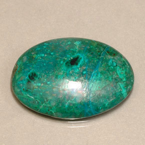 Crisocola multicolorido natural 16,38ct, corte oval, opaco