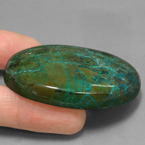 Crisocola multicolorido natural 166,65ct, corte oval, opaco