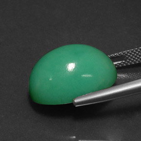 Crisoprásio verde natural 14,83ct, corte oval, opaco