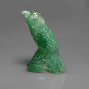 Crisoprásio verde natural 16,80ct, forma extravagante, opaco