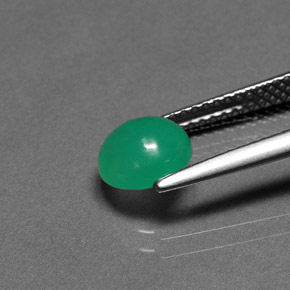 Crisoprásio verde natural 1,30ct, corte redondo, translúcido