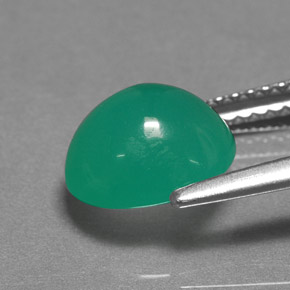 Crisoprásio verde natural 2,52ct, corte oval, translúcido