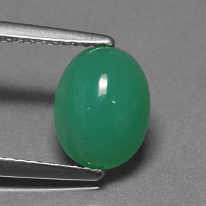 Crisoprásio verde natural 1,85ct, corte oval, translúcido