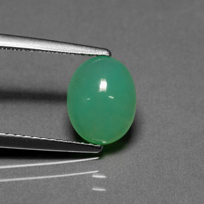 Crisoprásio verde natural 1,90ct, corte oval, translúcido