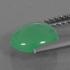 Crisoprásio verde natural 1,27ct, corte oval, translúcido