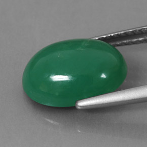 Crisoprásio verde natural 3,90ct, corte oval, opaco
