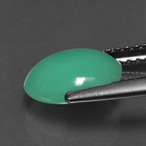 Crisoprásio verde natural 1,47ct, corte oval, translúcido