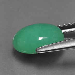 Crisoprásio verde natural 1,92ct, corte oval, translúcido
