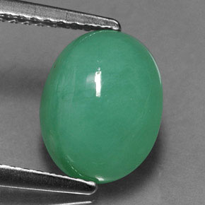 Crisoprásio verde natural 2,74ct, corte oval, translúcido