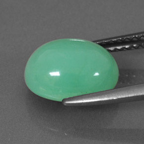 Crisoprásio verde natural 3,35ct, corte oval, translúcido