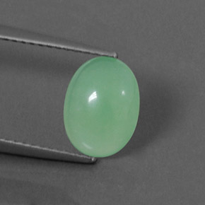 Crisoprásio verde natural 1,67ct, corte oval, translúcido