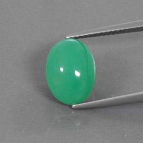 Crisoprásio verde natural 5,44ct, corte oval, opaco