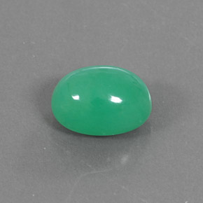 Crisoprásio verde natural 5,44ct, corte oval, opaco