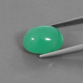 Crisoprásio verde natural 5,44ct, corte oval, opaco