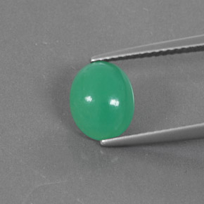 Crisoprásio verde natural 1,80ct, corte oval, opaco