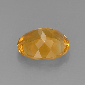 Citrino amarelo natural 3,95ct, corte oval, VVS