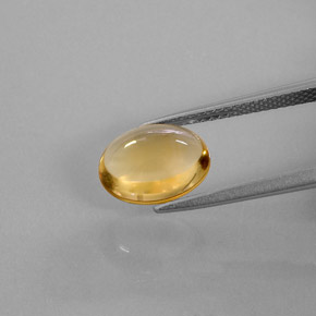 Citrino ouro natural 2,43ct, corte oval, transparente