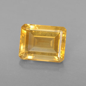 Citrino amarelo natural 2,20ct, corte esmeralda, VS