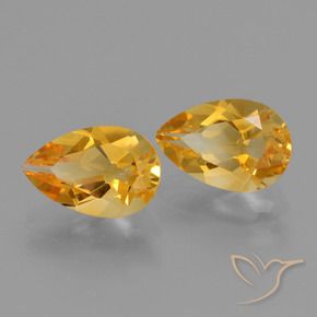 Pedras preciosas de Citrino Laranja-dourado médio-claro natural de 2.30 ct, Formato de pêra, VVS