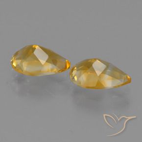 Pedras preciosas de Citrino Laranja escuro-dourado natural de 2.27 ct, Formato de pêra, VS