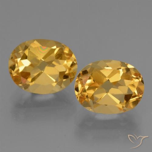5.64ctw Natural Dourado Escuro Citrino, oval, VVS-VS