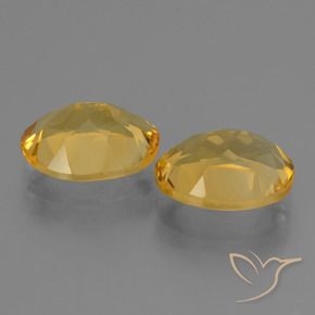 Pedras preciosas de Citrino Dourado Médio-escuro natural de 4.66 ct, oval, VVS-VS