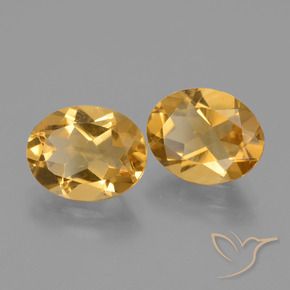Pedras preciosas de Citrino Dourado Médio-escuro natural de 4.52 ct, oval, VVS