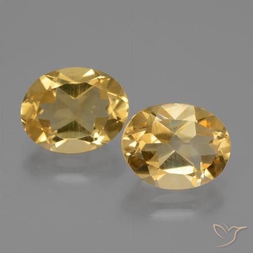 4.58ctw Natural Dourado Citrino, oval, VVS-VS
