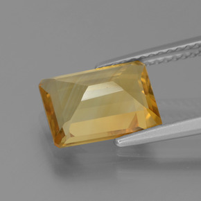 Citrino ouro natural 2,50ct, corte esmeralda, VS
