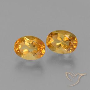 Pedras preciosas de Citrino Laranja escuro-dourado natural de 2.34 ct, oval, VS