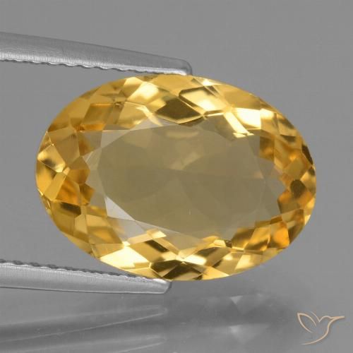 4.42ct Natural Dourado Escuro Citrino, oval, VVS