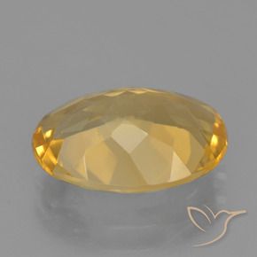 Citrino Dourado Médio-escuro Natural 3.10ct, oval, VVS-VS