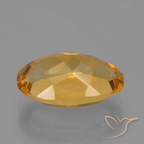 Citrino Dourado Médio-escuro Natural 3.06ct, oval, VVS-VS