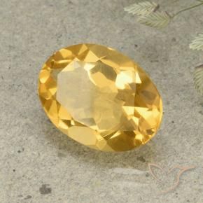 Citrino Dourado Médio-escuro Natural 4.70ct, oval, VVS-VS