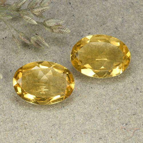 8.15ctw Natural Dourado médio Citrino, oval, VVS-VS