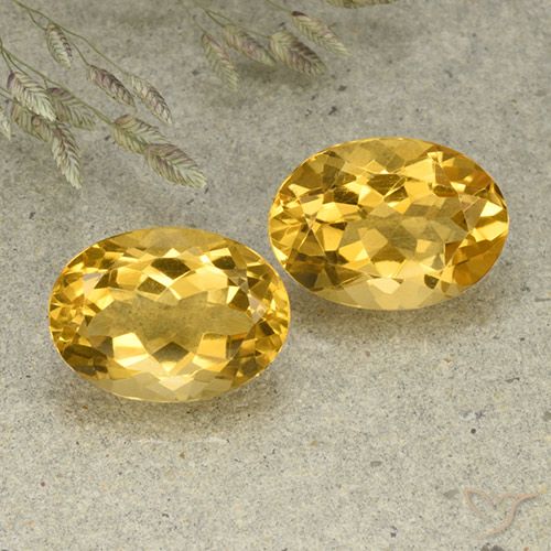11.40ctw Natural Dourado Médio-claro Citrino, oval, VVS-VS