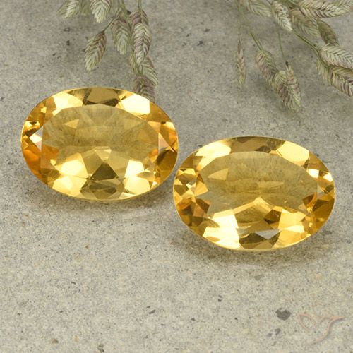 9.49ctw Natural Dourado Médio-claro Citrino, oval, VVS-VS