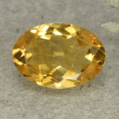 4.32ct Natural Dourado Médio-escuro Citrino, oval, VVS-VS
