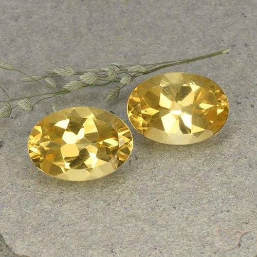 10.99ctw Natural Dourado médio Citrino, oval, VVS-VS